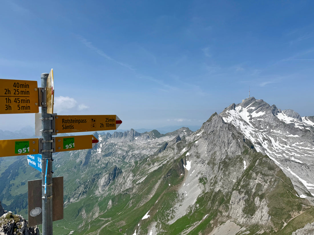 Säntis Hike via T4 white-blue path (Appenzell): Top Highlights & 7 Essential Tips